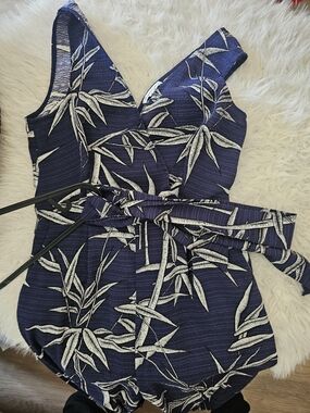 Warehouse Navy Blue & White Botanical Print Bodysuit